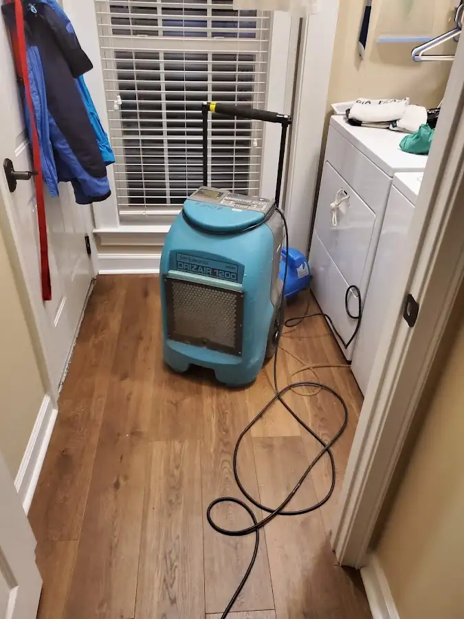 Commercial dehumidifier deployed for Crawl Space Restoration in Wilson